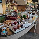 Aviva - Fuer Singles & Alleinreisende Hotel 4*