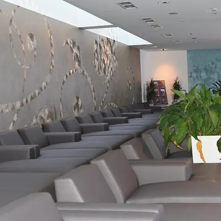 Aviva - Fuer Singles & Alleinreisende Hotel