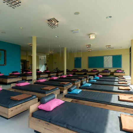 Aviva - Fuer Singles & Alleinreisende