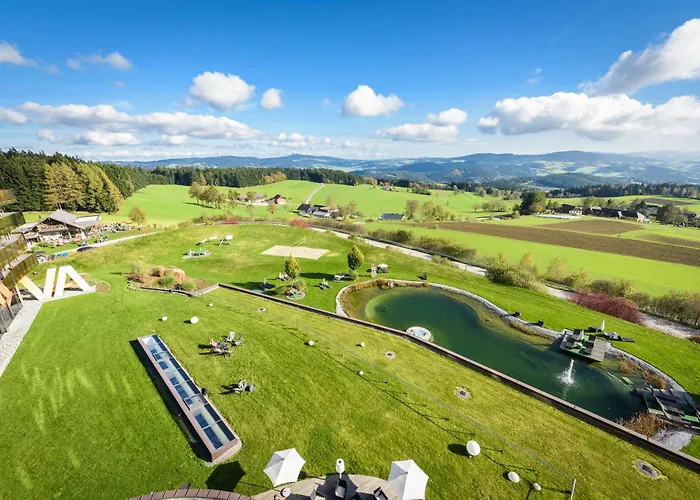 ホテル Aviva - Fuer Singles & Alleinreisende 4*