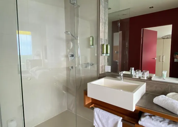 Aviva - Fuer Singles & Alleinreisende Hotel 4*