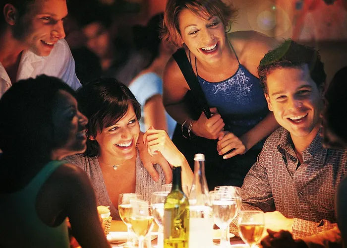 Aviva - Fuer Singles & Alleinreisende 4* Afiesl