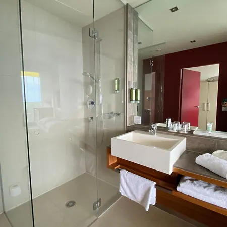 Aviva - Fuer Singles & Alleinreisende Hotel 4*