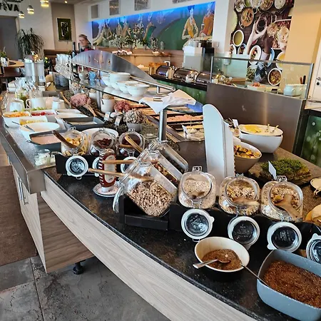 Aviva - Fuer Singles & Alleinreisende Hotel Afiesl