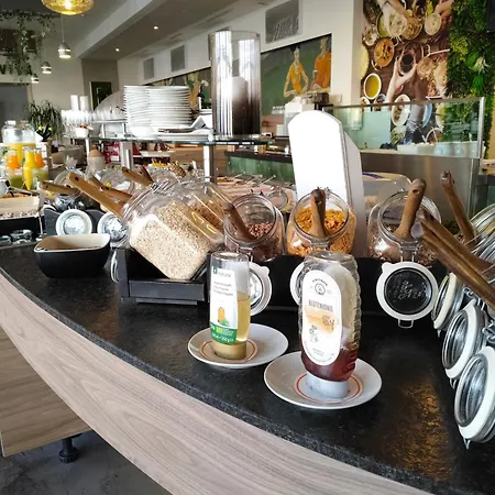 Aviva - Fuer Singles & Alleinreisende Afiesl